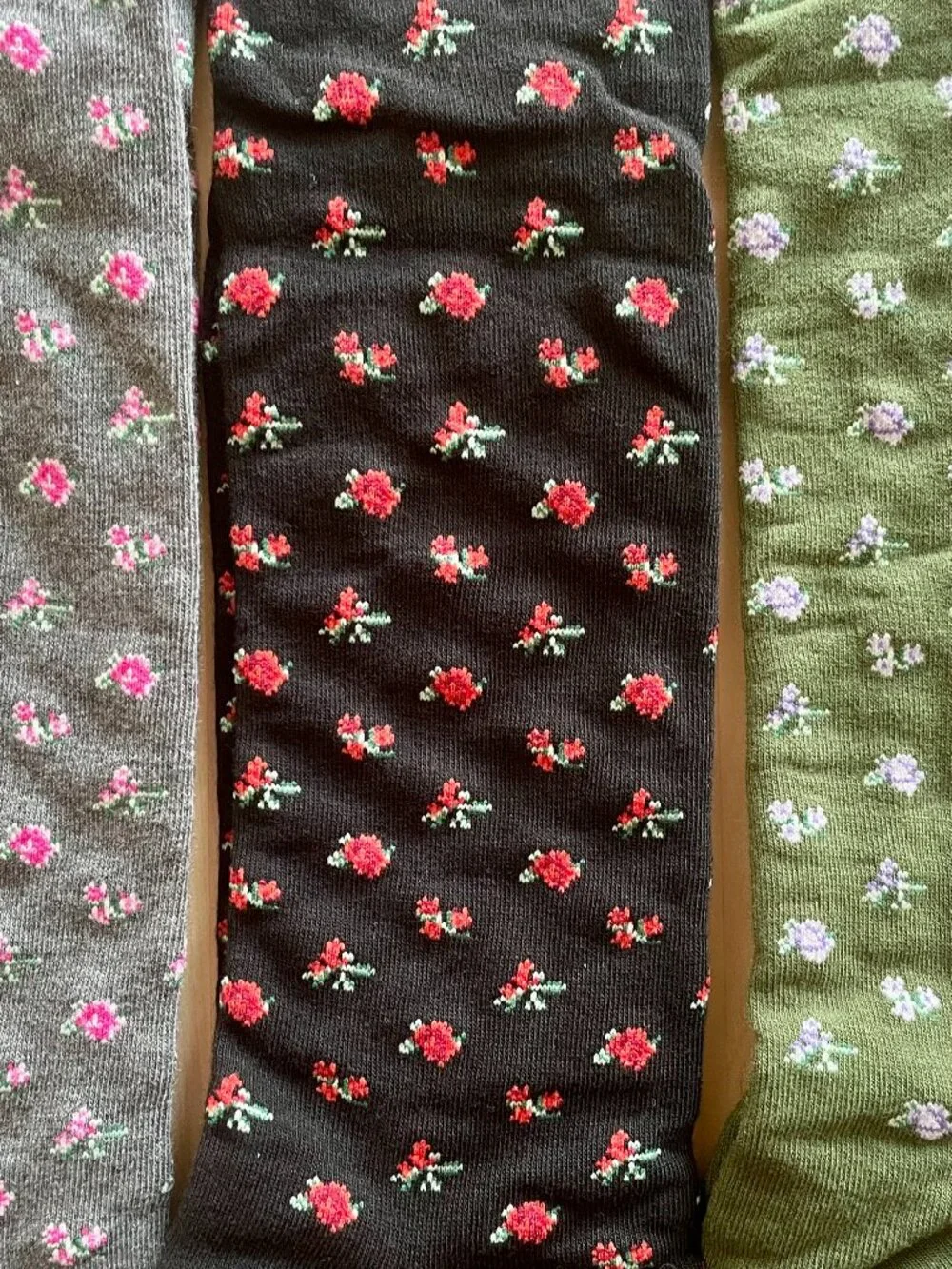Teddy Fresh Women's 3-Pack Floral Knee High Socks One Size NEW